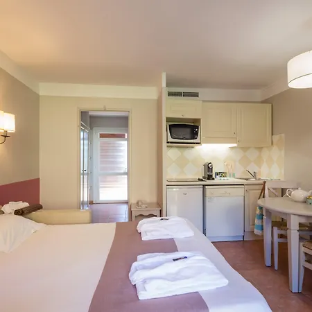 Apartment Pierre Les Rives De Cannes *