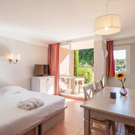Apartment Pierre Les Rives De Cannes